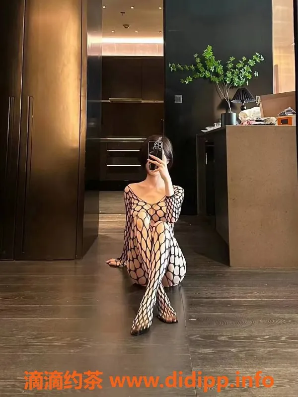 重庆楼凤资源信息,重庆江北艺瑶，165身高，20岁，尽享优质服务