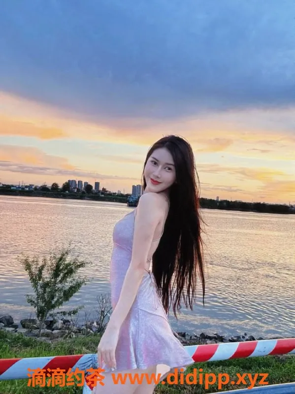 广州楼凤-佛山晴晴，1000元开启浪漫之旅