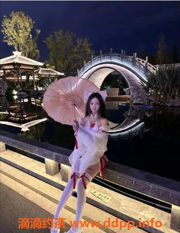 北京楼凤-百子湾小小鱼，166制服调情，千元档服务