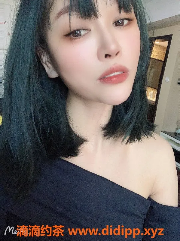 深圳楼凤资源信息,龙华Linda，价格900，服务多样，尽享激情体验