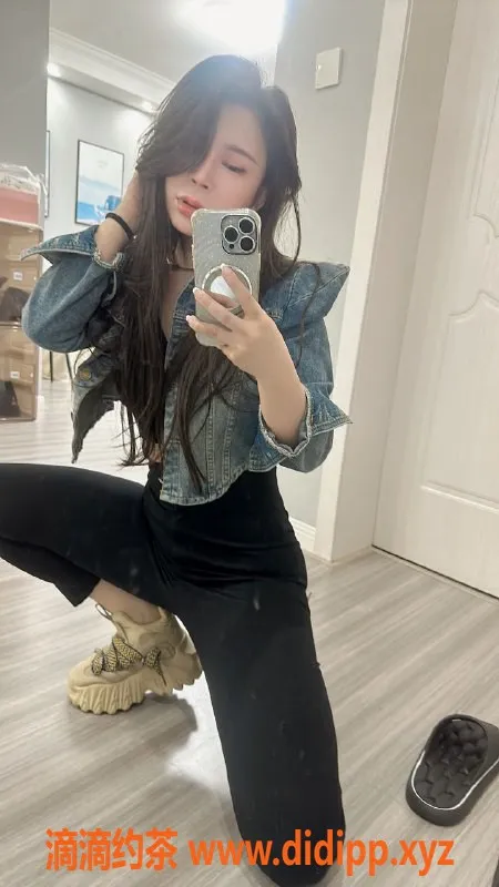 上海楼凤-普陀小妖精，27岁36C，1200元体验全景服务