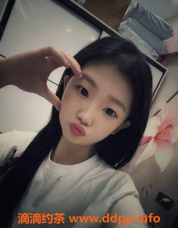 上海楼凤-闵行喃喃，170高，C罩杯，15张内服务