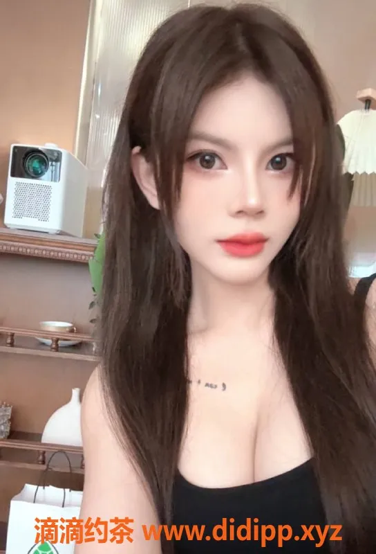 深圳楼凤资源信息,深圳福田MOMO，千元档大胸服务，1198P