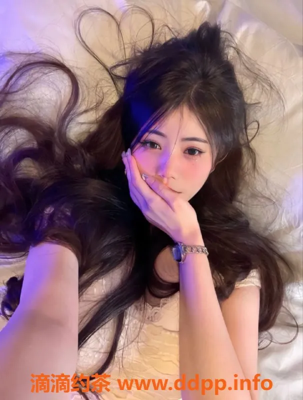 上海楼凤-闵行嫩妹叶若雨，18岁34B制服诱惑