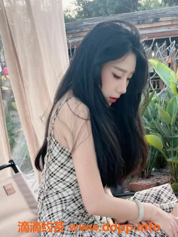 厦门楼凤-思明区复验美女，身材引人注目，电报联系