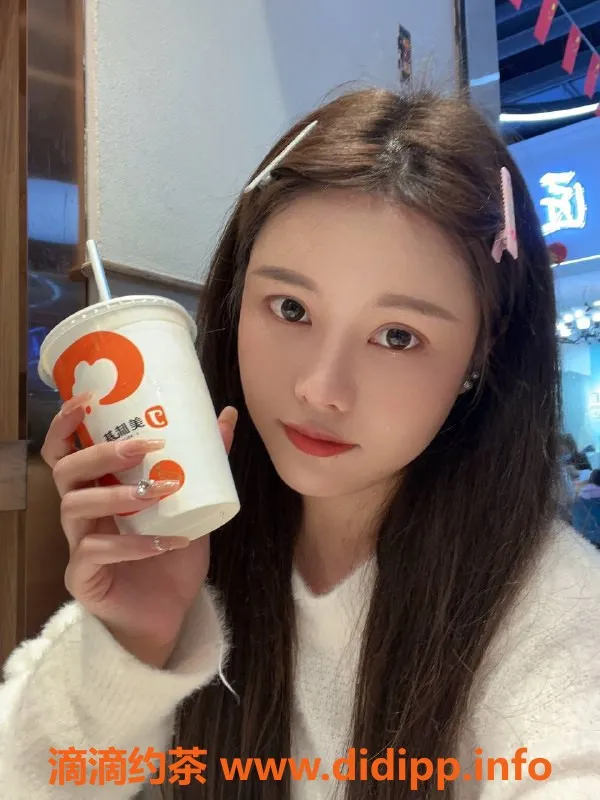 佛山楼凤-佛山小兮兮，颜值与服务值得期待