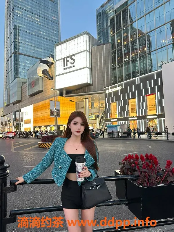 深圳楼凤-南山哇塞，1000P超值服务，等你来体验！