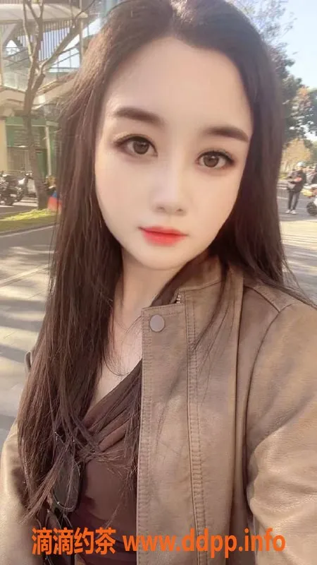 深圳楼凤-龙华御姐洋洋，五百上门服务，胸围诱人