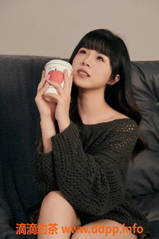 上海楼凤-徐汇欣妍，165cm 34C嫩妹，900元起服务