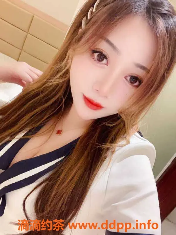 广州楼凤-广州越秀大奶制服佳佳，30岁，165cm，500元四十分钟