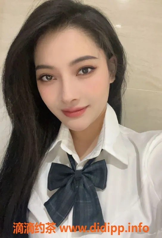 深圳楼凤-南山混血瑾忆，25岁E罩杯美女