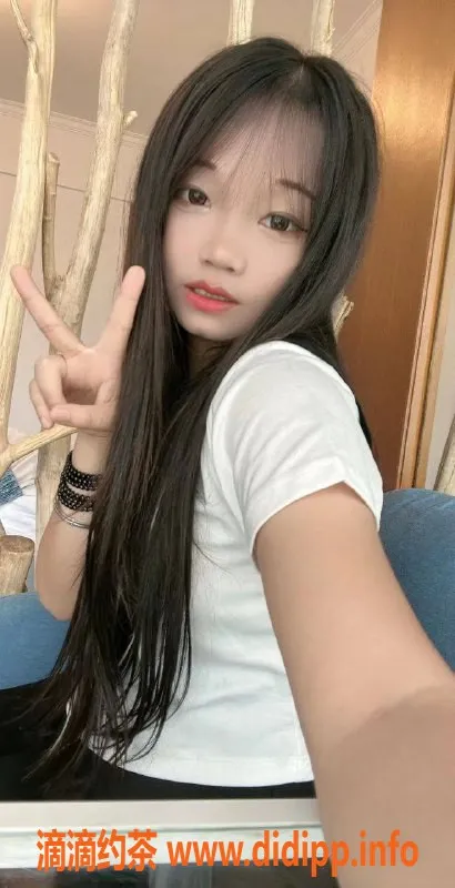 广州楼凤-白云瑶妹妹，素颜验证，600元/次