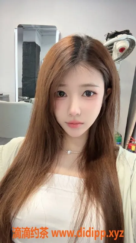 广州楼凤资源信息,天河员村嘟嘟，舌吻69P，700元起