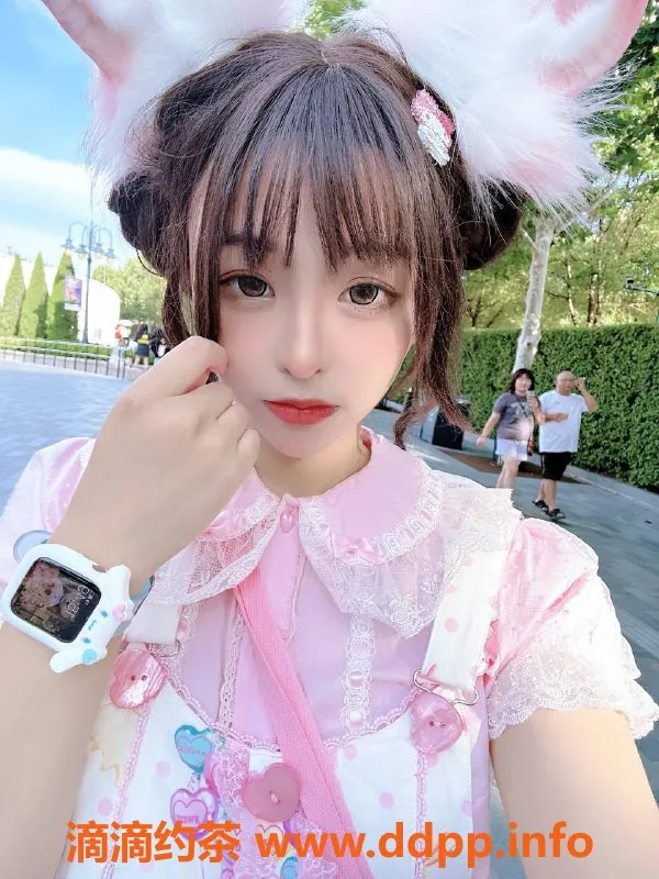 上海楼凤-浦东小熊酱酱，160身高E罩杯，1500起