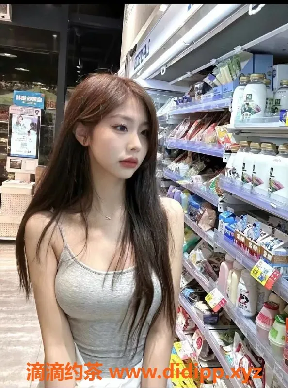 厦门楼凤-思明区艺名雨桐，服务超赞，手机电报联系