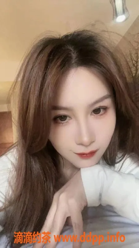 广州楼凤-天河诗文少妇，69p服务，优雅时尚只需500元