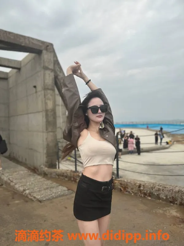 深圳楼凤-深圳福田小苹果，21岁165cm，800元服务等你来享受