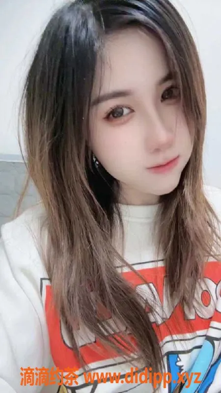 广州楼凤资源信息,广州海珠可爱兼职妮可，25岁，165cm，34C