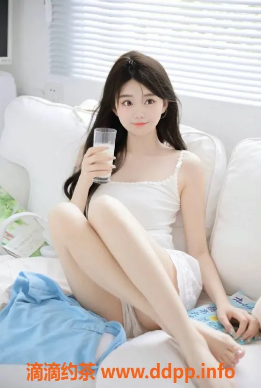 深圳楼凤资源信息,南山小依依，口爆制服1800元体验