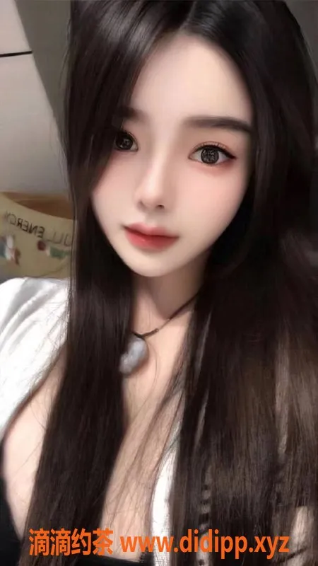 深圳楼凤-罗湖Baby，1200元舌吻69深喉服务