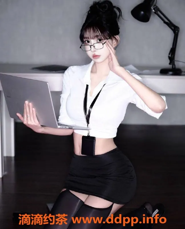 上海楼凤-静安秀秀，175cm，36D，亲亲服务体验好