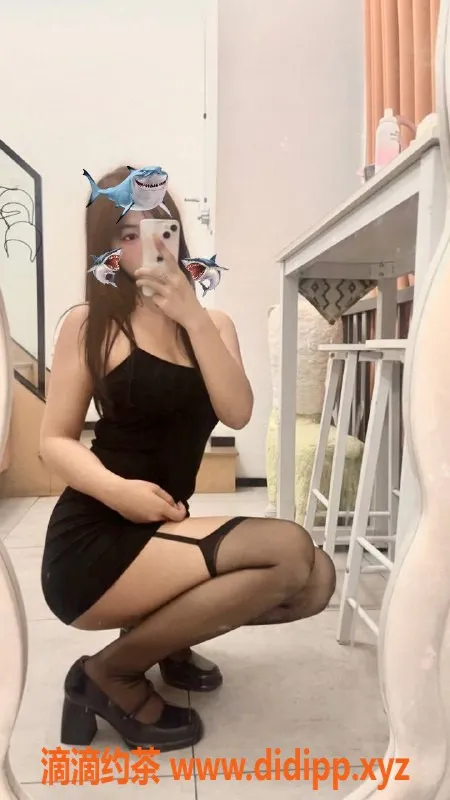 杭州楼凤-拱墅嫩妹柚柚，69互舔尽享无限火力