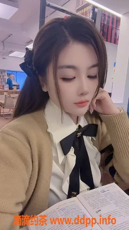 深圳楼凤资源信息,龙岗汐汐高端服务，900元起，快预约！