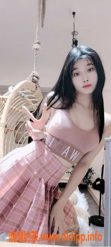 广州楼凤-广州海珠瑶瑶，26岁超棒小姐 600米起