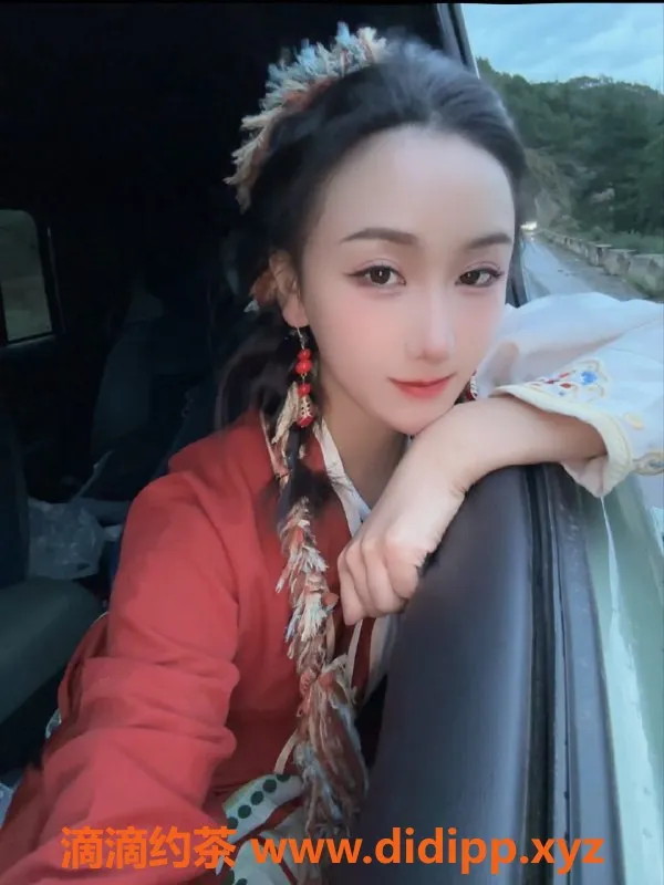 上海楼凤-25岁长宁御姐Abby，36C诱惑，700元超值体验