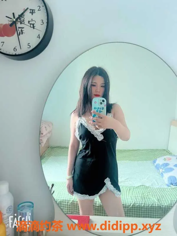 广州楼凤资源信息,广州娜姐，34岁，160cm，50kg，限时茶水4，体验口爆服务