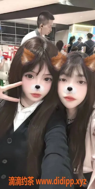 厦门楼凤-集美区双飞嫩妹小遇思思，包夜仅需25张