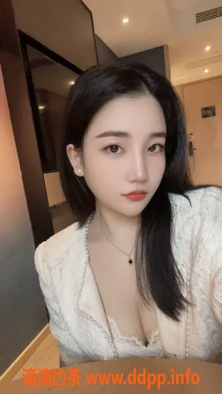 上海楼凤-闵行馨娜，24岁，168cm，36D，800元体验