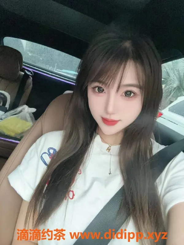 厦门楼凤-小闲，身高165，体重50，服务质量一流