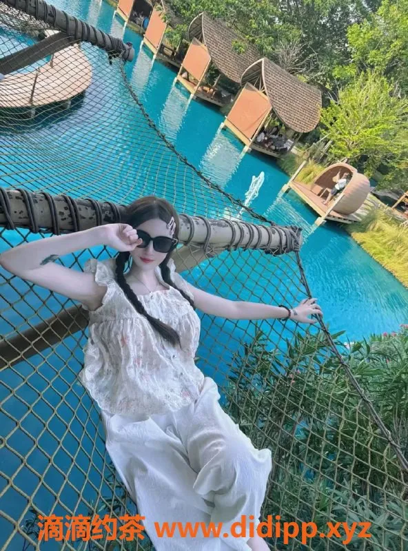 杭州楼凤资源信息,上城区缇娜，优雅中韩混血美女等你体验！