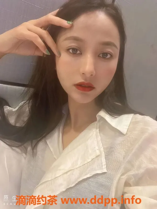 深圳楼凤-珍妮 Jennie 休息中，养精蓄锐中等身材期待重返