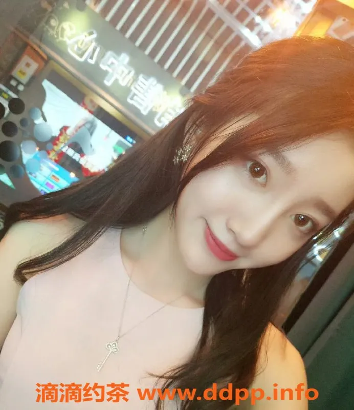 广州楼凤资源信息,天河庞果，700元不限时激情服务