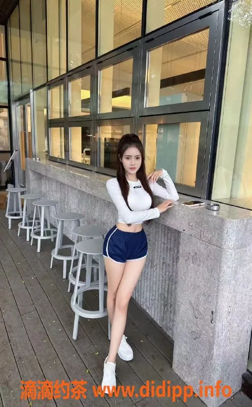 厦门楼凤资源信息,湖里区宝藏老师雨桐，6张真实魅力