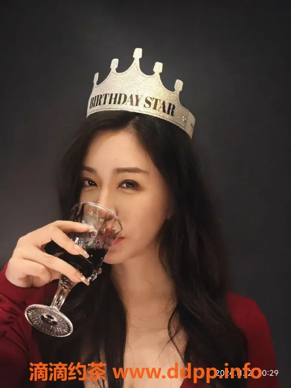 上海-静安二千元上母女双人服务，嫩妹40岁少妇