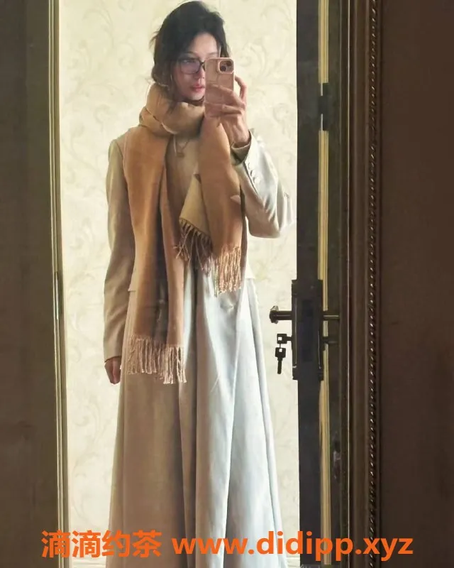 上海楼凤-可可 - 普陀嫩妹，168，34B，44KG，1000元/小时