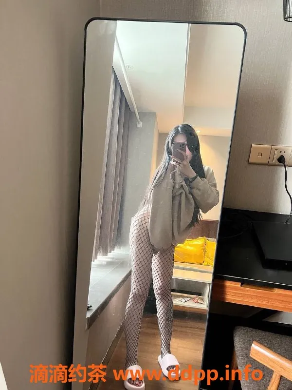 厦门楼凤资源信息,思明区白白，主播制服诱惑，1000/p