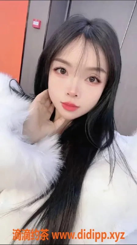 深圳楼凤-宝安婷婷，800元超值体验，舌吻69等服务