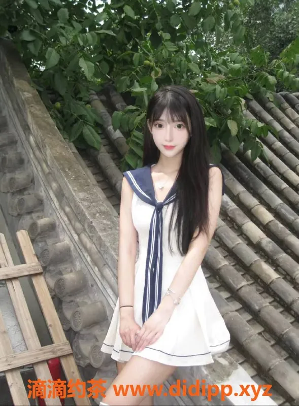 上海楼凤-普陀李竹儿，168cm 50kg 36D嫩妹服务