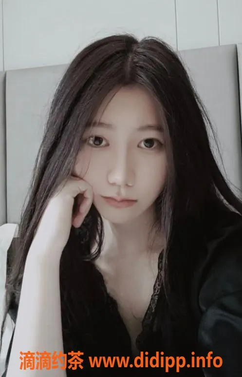 上海楼凤-普陀阿狸，165身高，47体重，胸B+