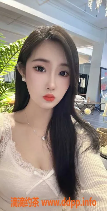 广州楼凤-广州白云雯雯，160cm，24岁，450元体验