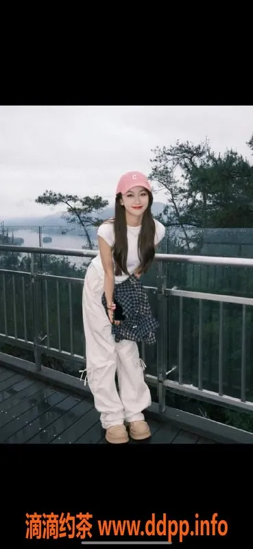 北京楼凤资源信息,朝阳米雪，166身高，46体重，陪浴服务千元档