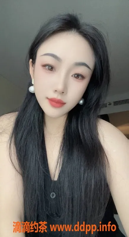 深圳楼凤资源信息,宝安豆豆，600元享受极致服务！