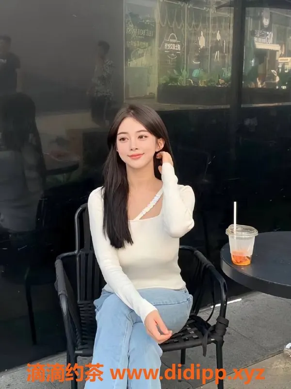 深圳楼凤-深圳龙华奶油，168Cm身高，23岁，1800元起