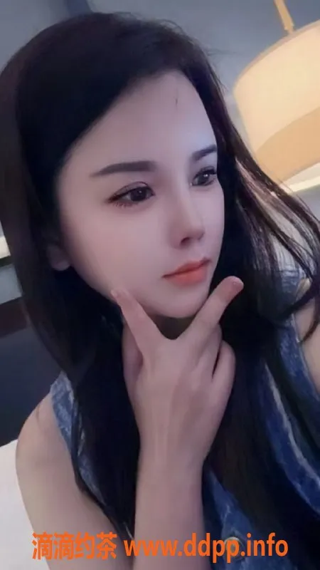 上海楼凤-浦东雯雯，26岁，165，34B，诱惑御姐等你来体验！