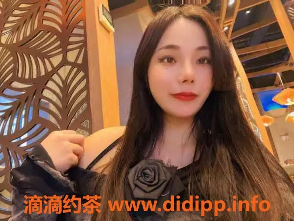 广州楼凤-广州白云38F巨乳凤凰，20岁可享500元服务