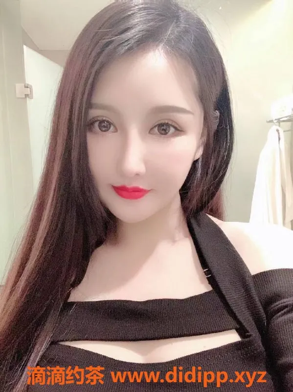 深圳楼凤-福田柚子，千元以下制服波推，超值享受！